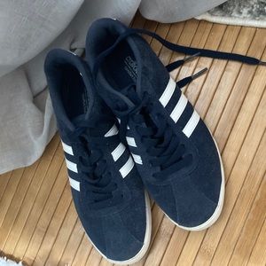 Adidas Sneakers Size 7 Dark Navy Blue